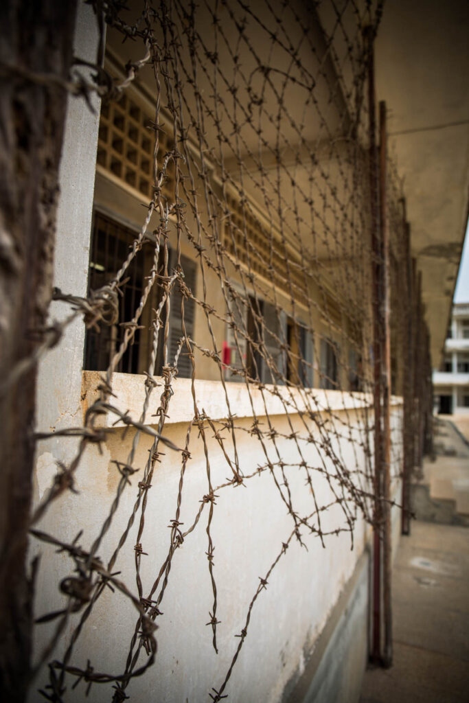 Tuol Sleng fence