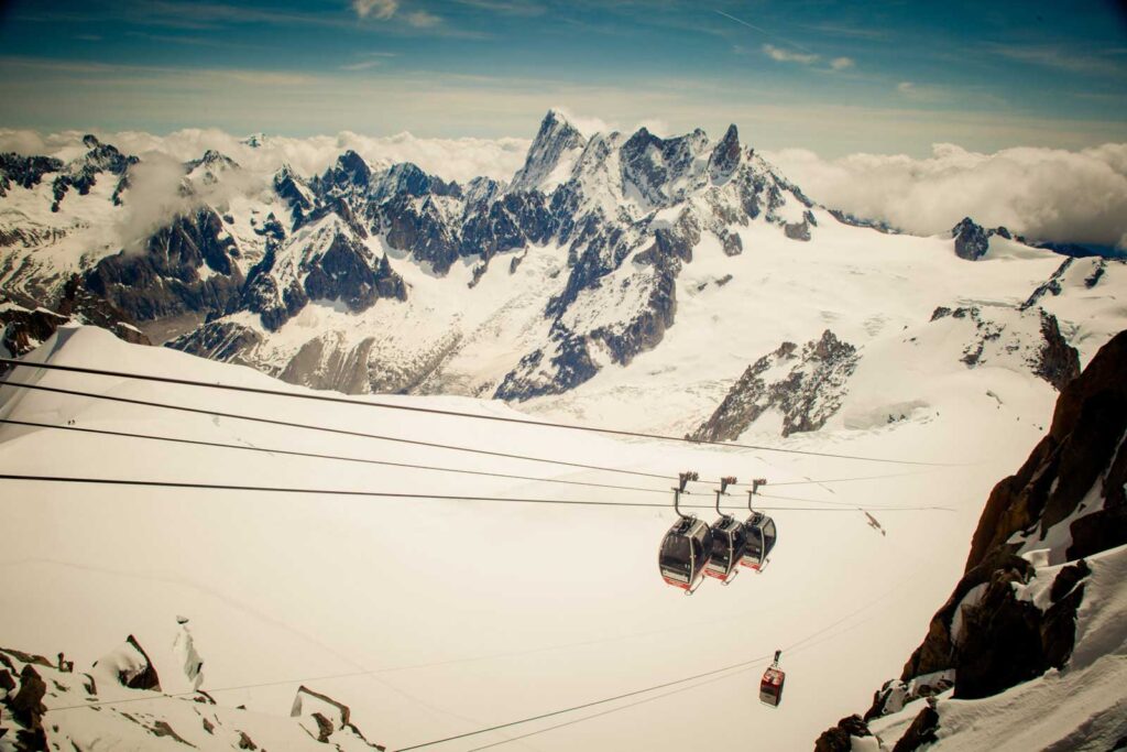 Cablecars to Italy